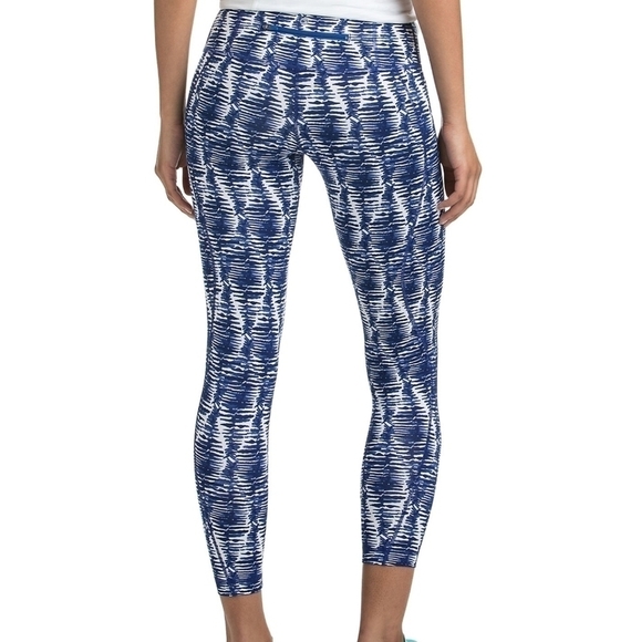 Vineyard Vines Performance Leggings in Watercolor Lines Printed Size XS - Picture 3 of 8